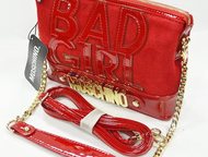            699 y.  3999 .     
 .   : D&G, Fendi, Furla, Ch,  - 