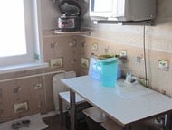 Воронеж: Сдается квартира на длительный срок на улице Владимира Невского Светлая, уютная квартира. Сдается на длительный срок. В наличии есть: З встроенных шка